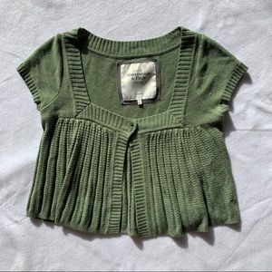 Abercrombie and Fitch Green Cropped Sweater